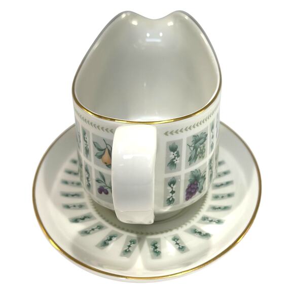 Royal Doulton England Tapestry TC1024 Fine China Gravy Boat/Underplate-Excellent - Picture 5 of 7